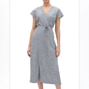 BANANA Republic Linen Striped Blue and White Short Sleeve Midi Wrap Dress Size 2